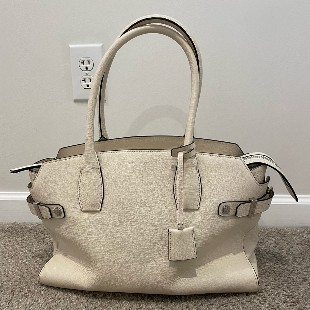 Henri bendel shoulder purse
